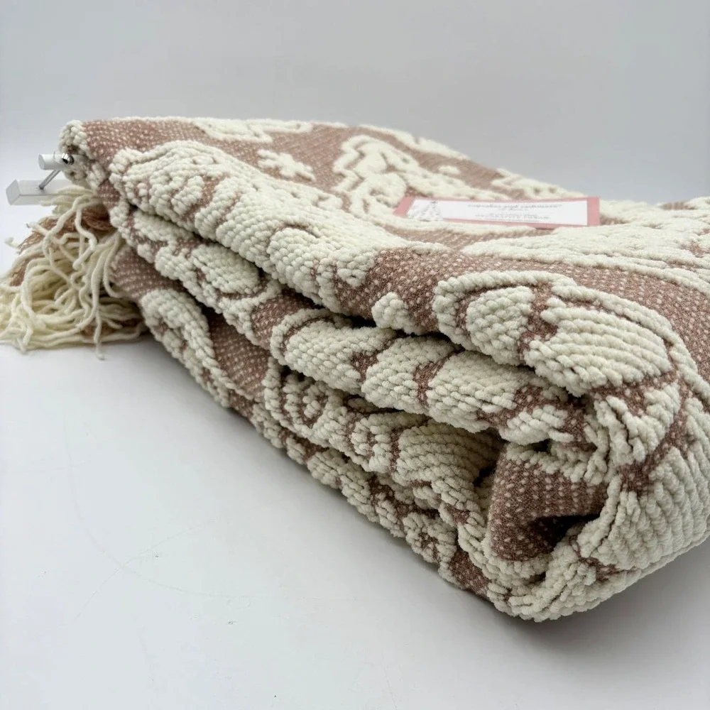 Cupcakes and Cashmere Throw Blanket Decorative Christmas Holiday‎ Gingerbread